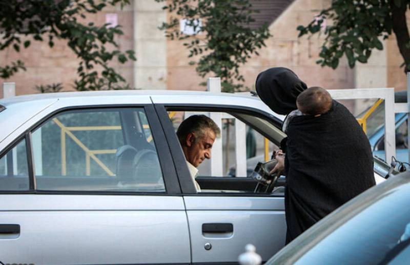 داستان دنباله‌دار تکدی‌گری/ متولیان ساماندهی متکدیان در کرمان چه کرده‌اند؟