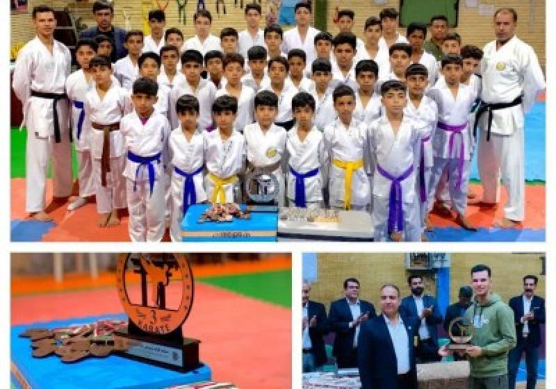 تیم کاراته کهنوج مقام سوم مسابقات کاراته کرمان را بدست آورد