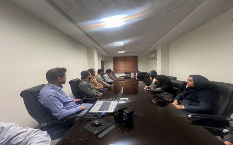 برگزاری جلسه شورای معاونین و مدیران با حضور سرپرست جدید اداره کل دامپزشکی جنوب کرمان جناب دکتر نگارستانی