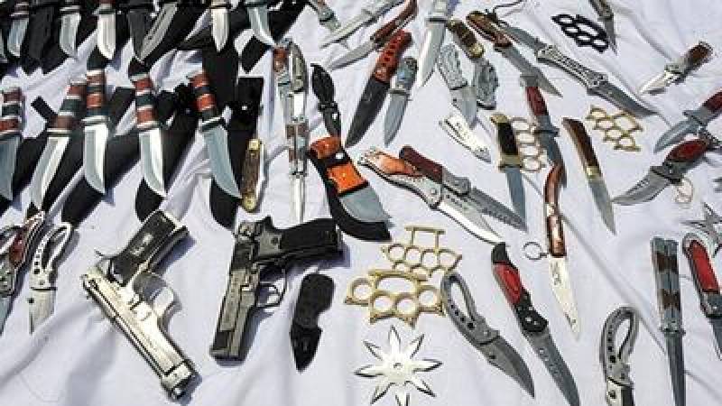 کشف ٣٠ قبضه سلاح سرد و گرم و دستگیری ۲۲۰ معتاد متجاهر در کرمان