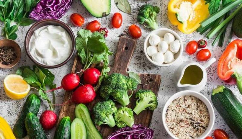 ارتباط غذاهای پیش التهابی با خطر مرگ در مبتلایان به سرطان روده بزرگ