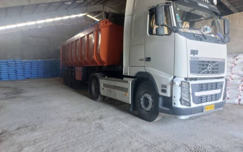 تحویل مقدار 2777 تن کود کشاورزی به کشاورزان منطقه جنوب کرمان