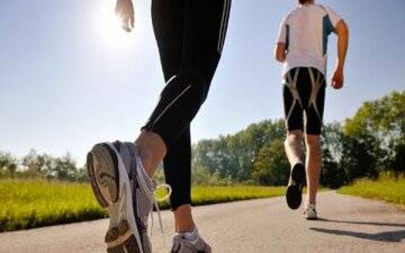 ۱۳ اشتباه رایج در پیاده‌روی که شما را از رسیدن به تناسب اندام دور می‌کند